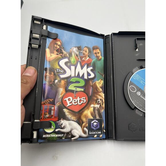 Sims 2: Pets (Nintendo GameCube, 2006) Complete In Box Tested - Picture 6 of 8